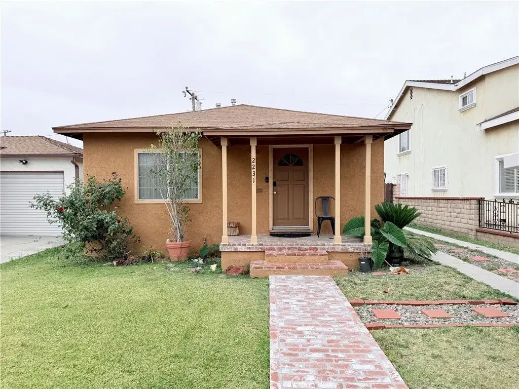 2231 Fitzgerald, Commerce