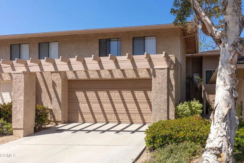 985 Hawthorne Lane, Ventura