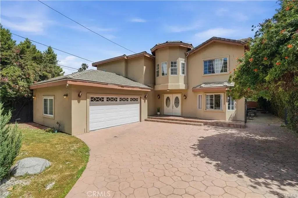 5224 Woodlake, Woodland Hills
