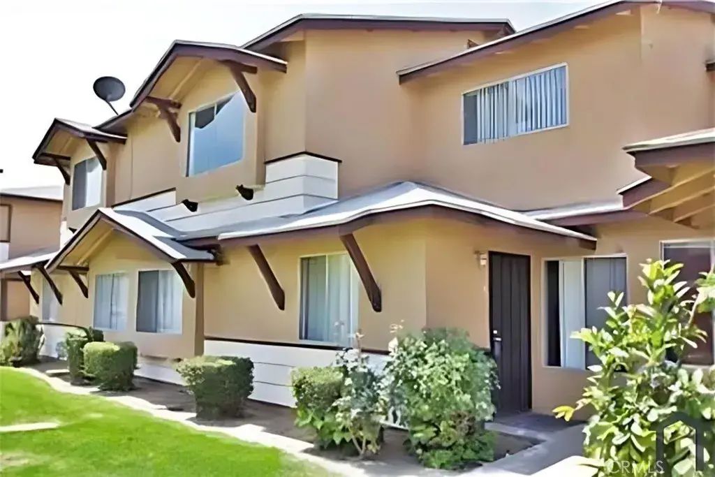 12916 Bloomfield, Norwalk