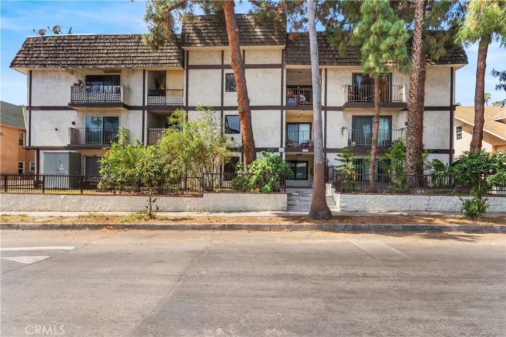 1559 Winona D3, Los Angeles