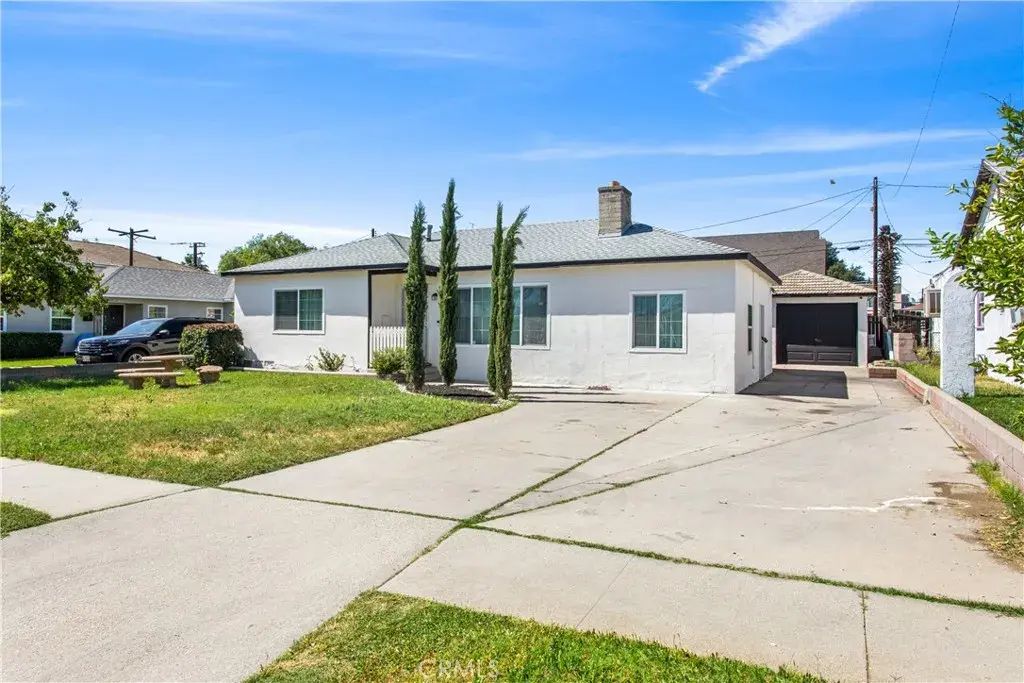 1632 N Lugo Avenue, San Bernardino