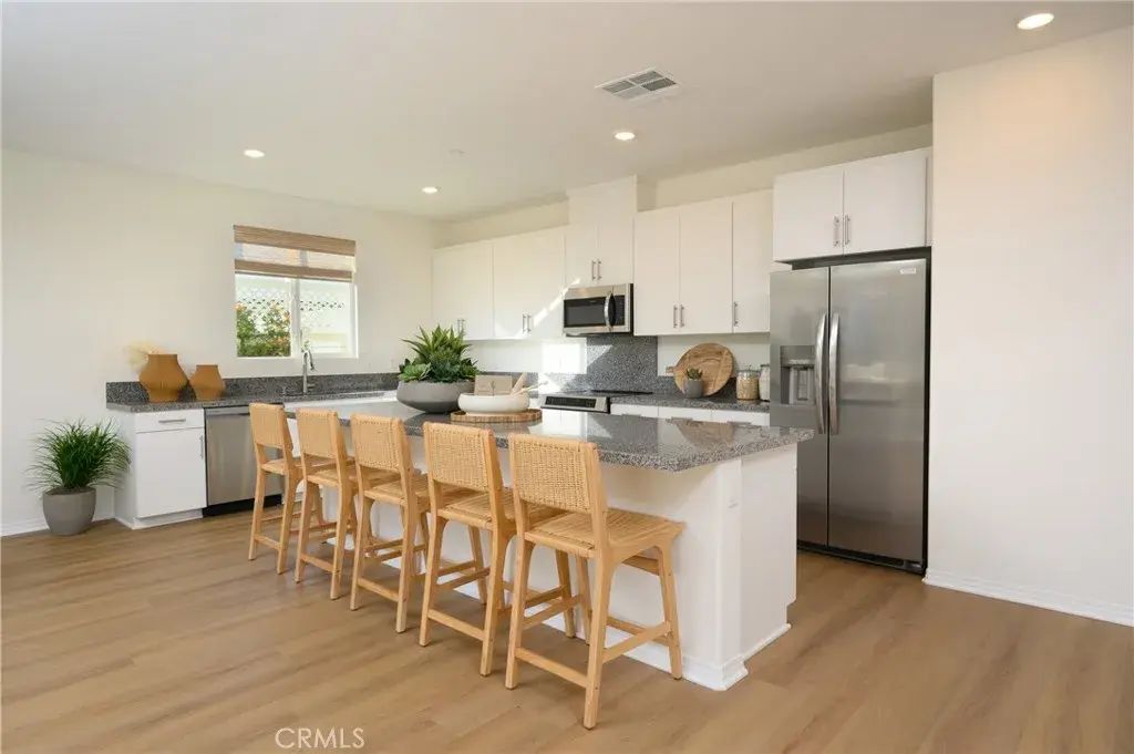 366 Deer Lane Way, Perris