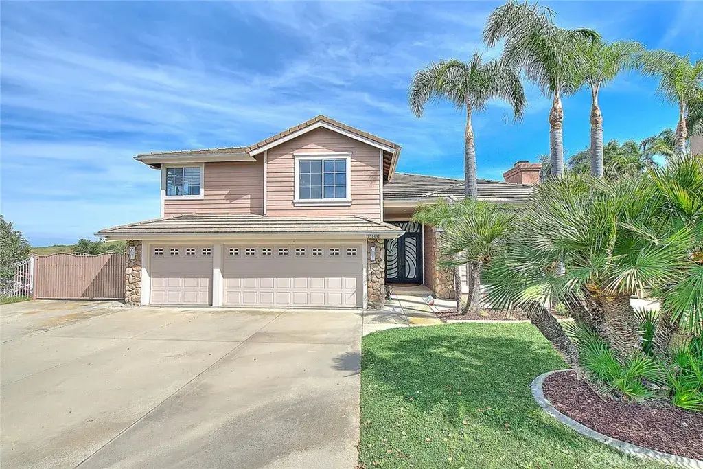 16049 Pinnacle, Chino Hills