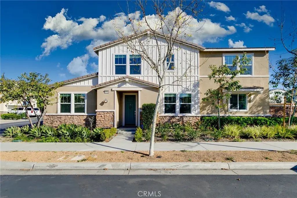 16746 Stags Leap Lane, Fontana