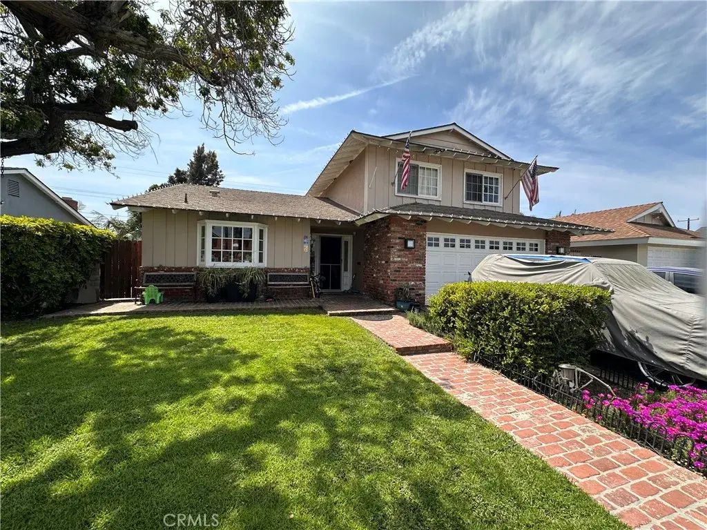 9392 Greenwich, Huntington Beach