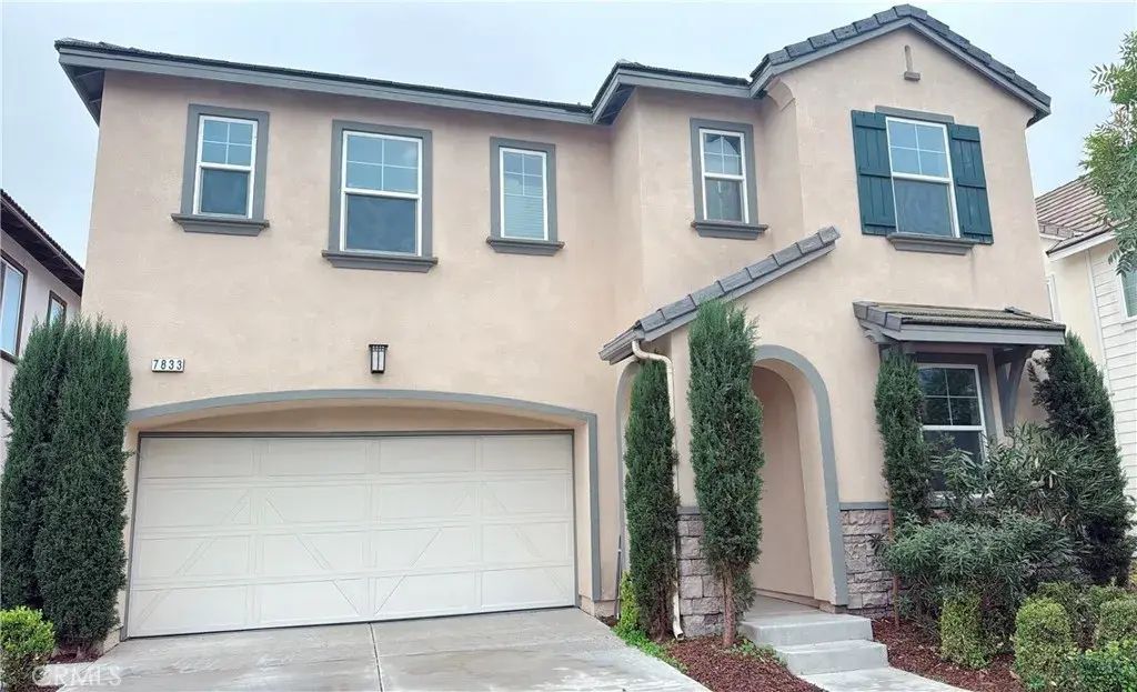7833 Wild Rye, Chino