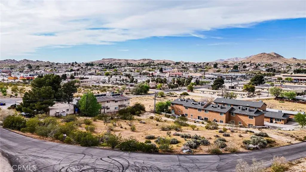 15750 Olalee, Apple Valley