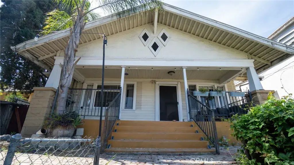 449 N Virgil, Los Angeles