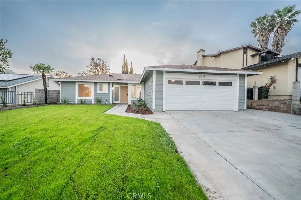 12013 Rockridge, Fontana