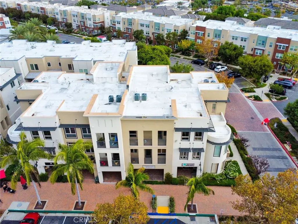 15 Vantis Drive, Aliso Viejo
