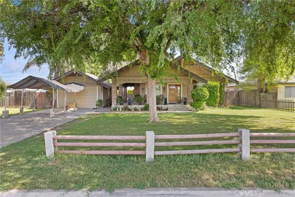 300 N Berry Road, 
