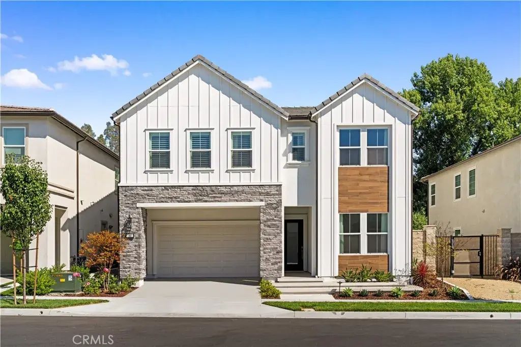 360 Riverbend, Lake Forest