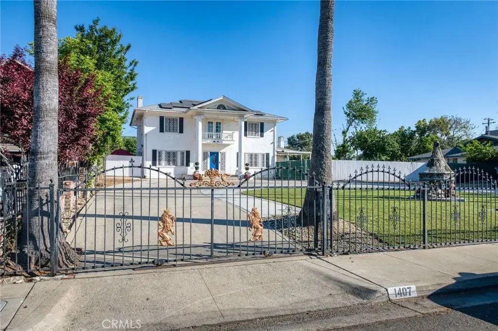 1407 E Princeton, Fresno