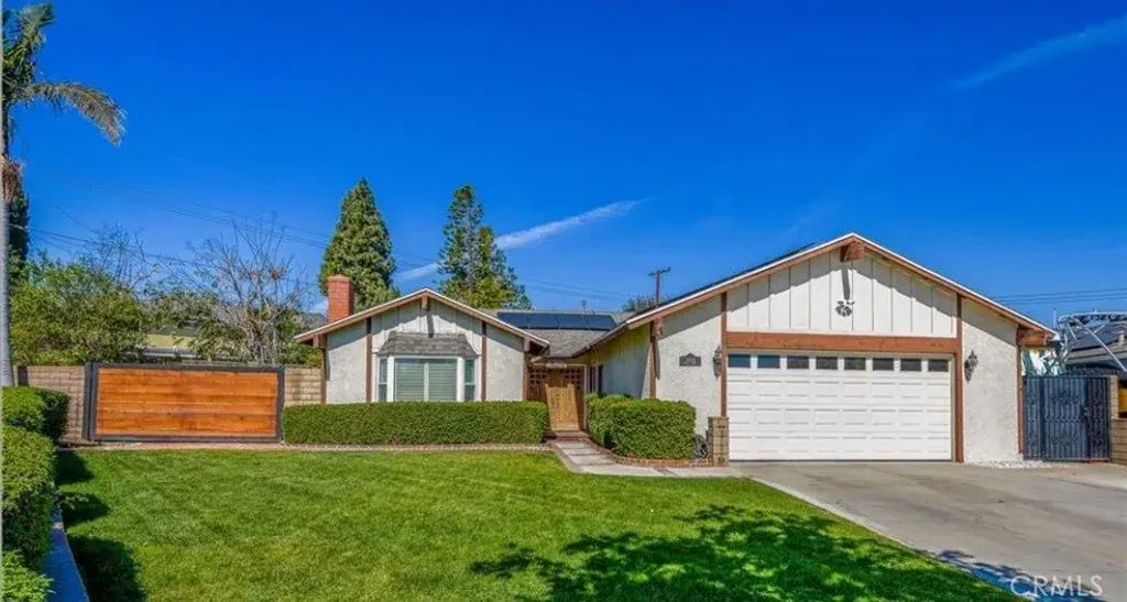 2014 Melba Court, Corona