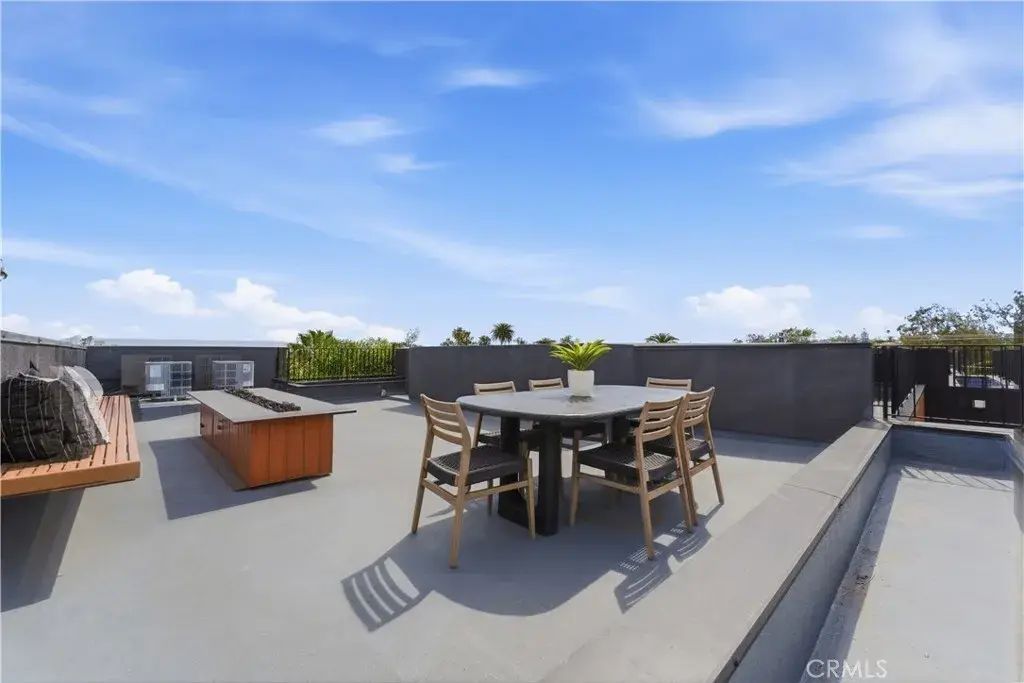 11702 Charnock Road, Los Angeles