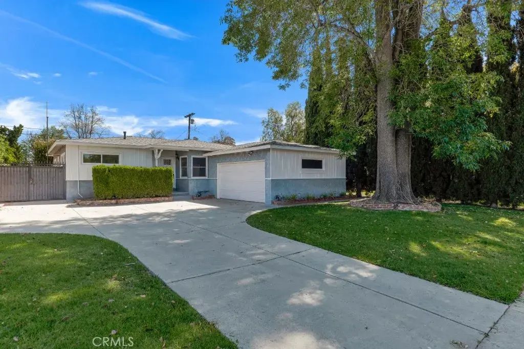 10926 Gaynor Avenue, Granada Hills
