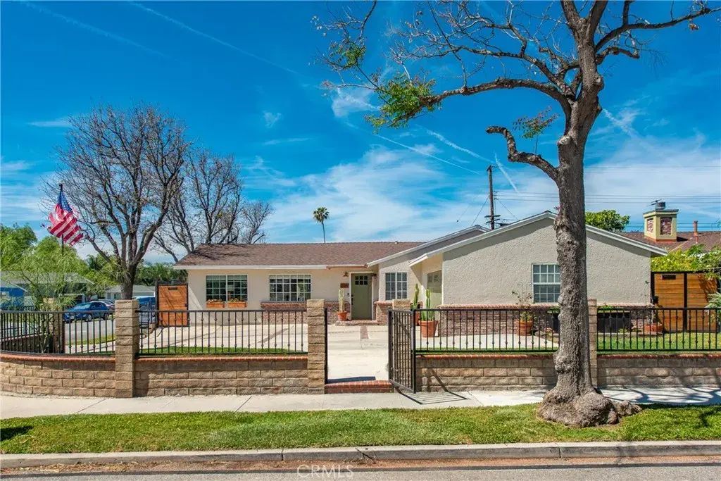 2041 Lupin Street, Simi Valley