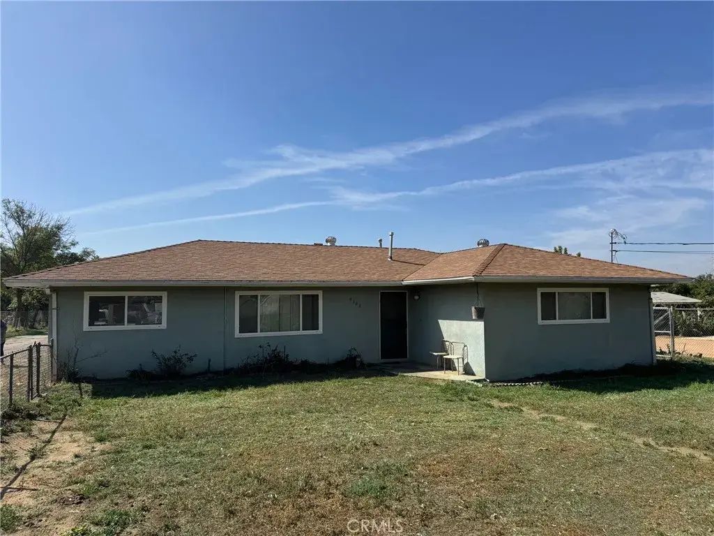 9342 Hastings Boulevard, Jurupa Valley