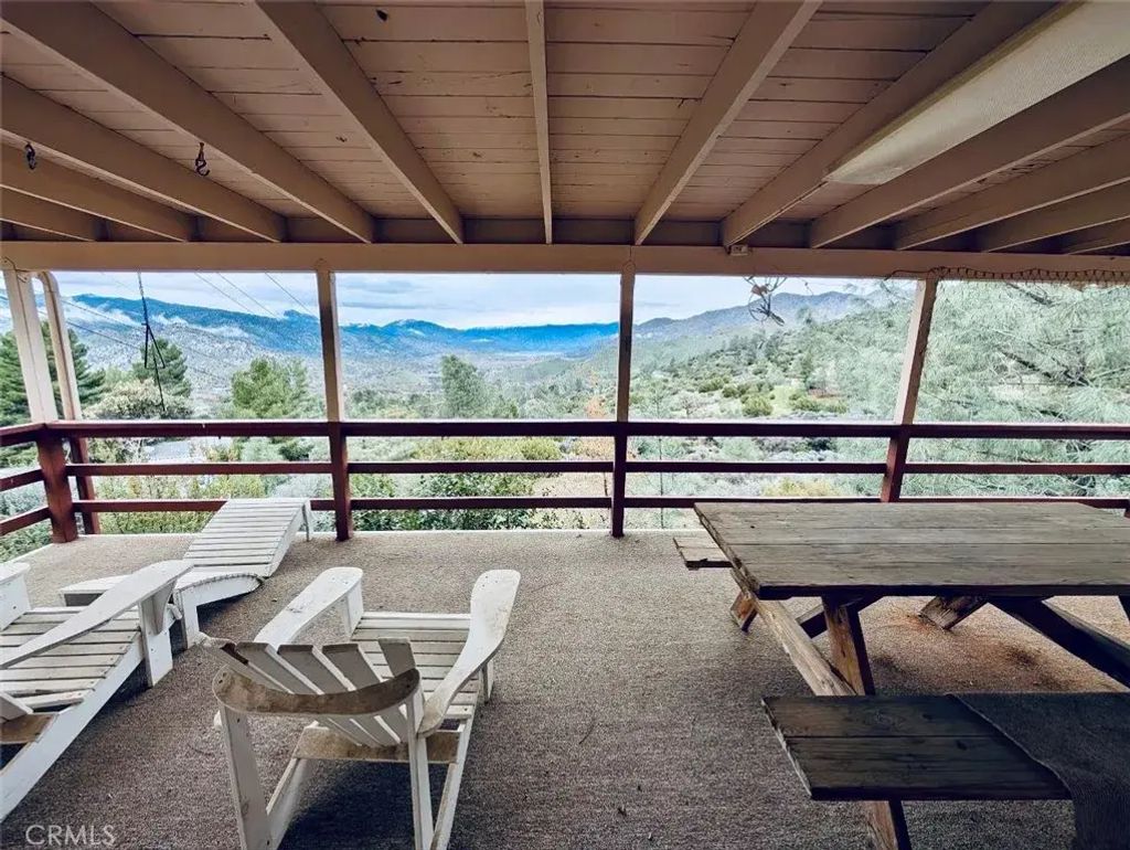 533 Rim Road, Bodfish