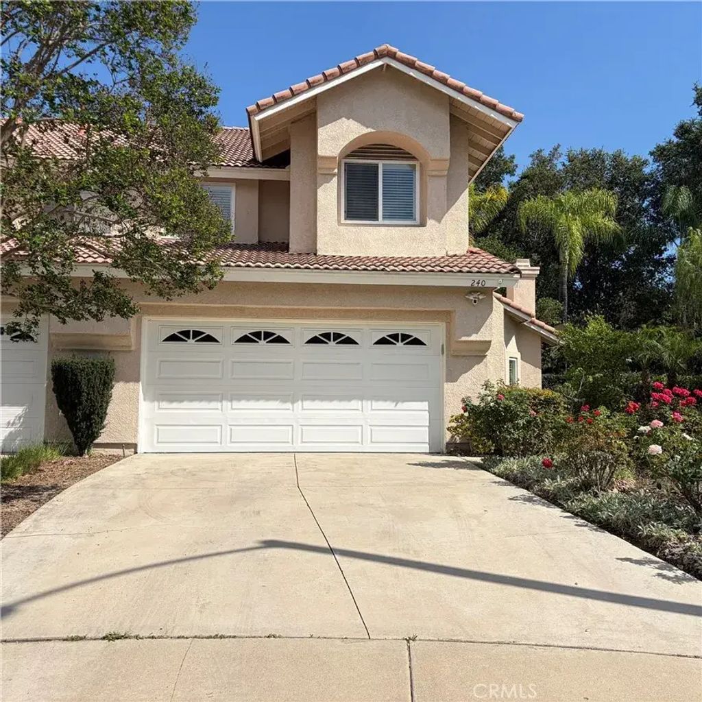 240 Calle Solana, San Dimas