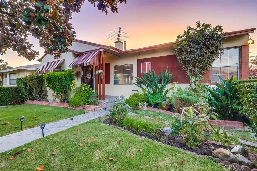 10441 W Zamora, Los Angeles