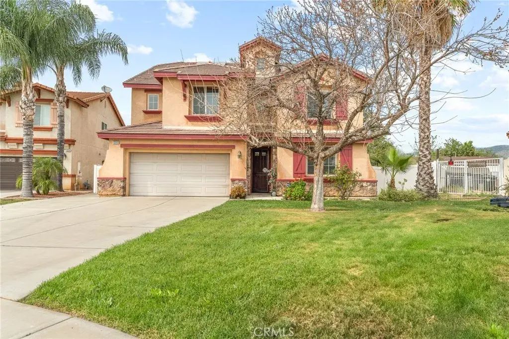 12319 Parkside Cir, Yucaipa