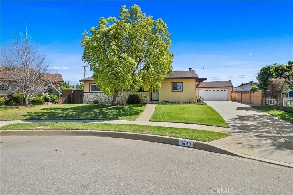 1630 Suffolk, Glendora