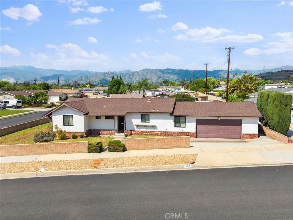 257 W Carter, Glendora