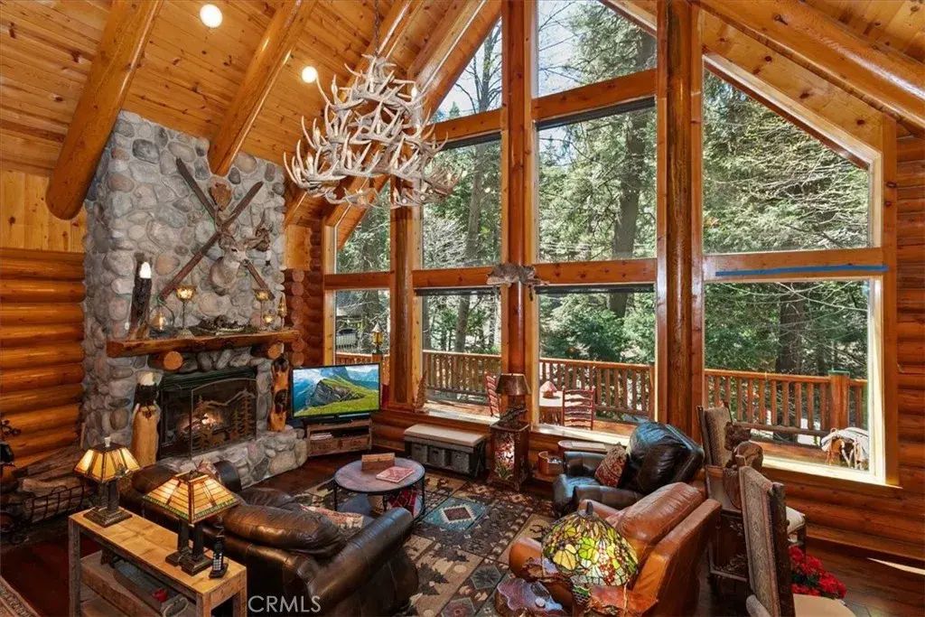 28730 Potomac, Lake Arrowhead