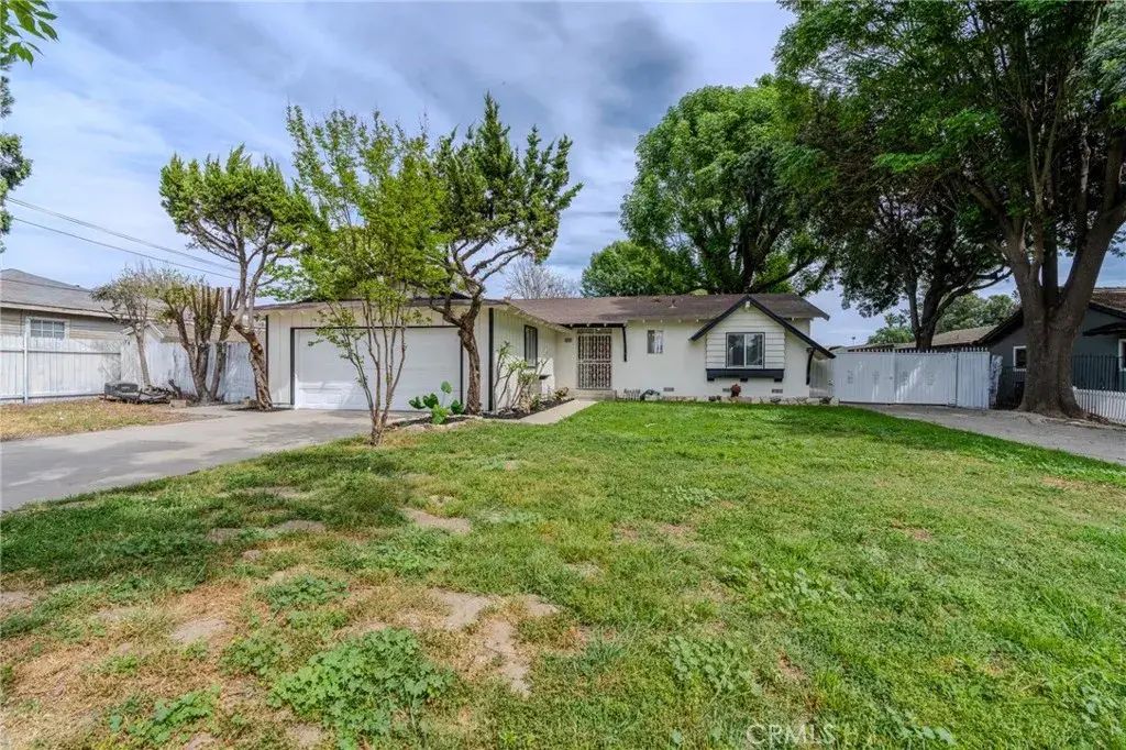 13233 Eastend Avenue, Chino