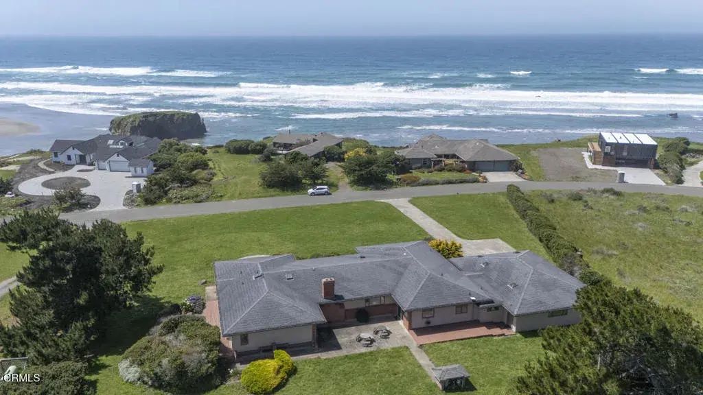 32853 Ocean Meadows Circle, Fort Bragg
