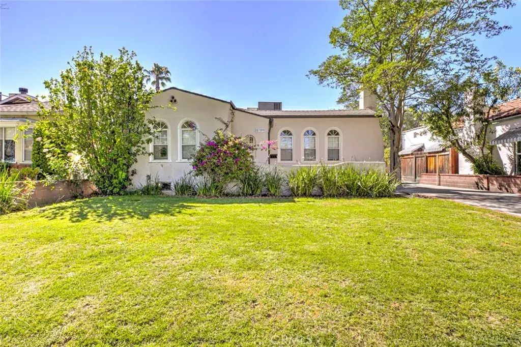 5709 Beck Avenue, North Hollywood