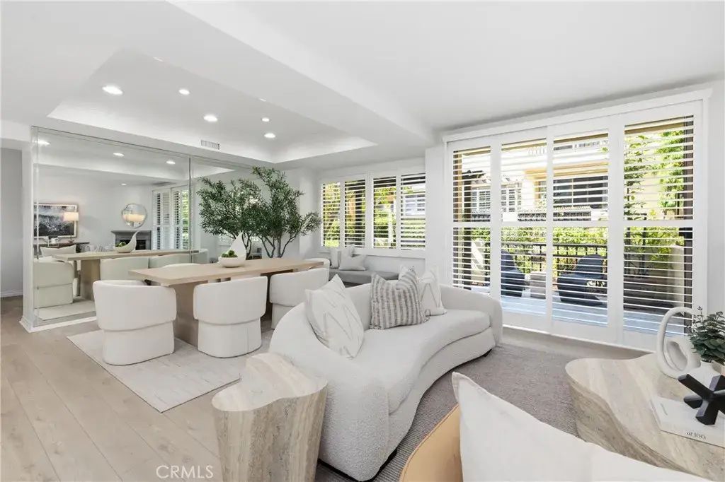 909 Muirfield Drive, Newport Beach