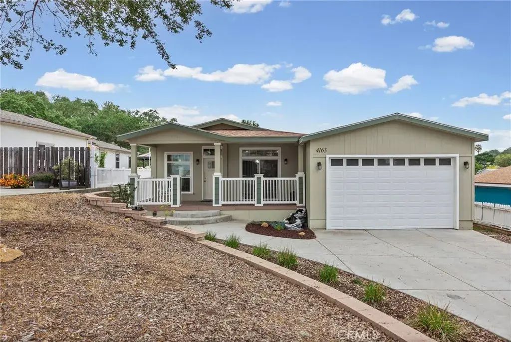 4163 Hackney, Paso Robles