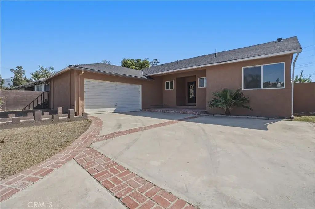 14808 Aztec, Sylmar