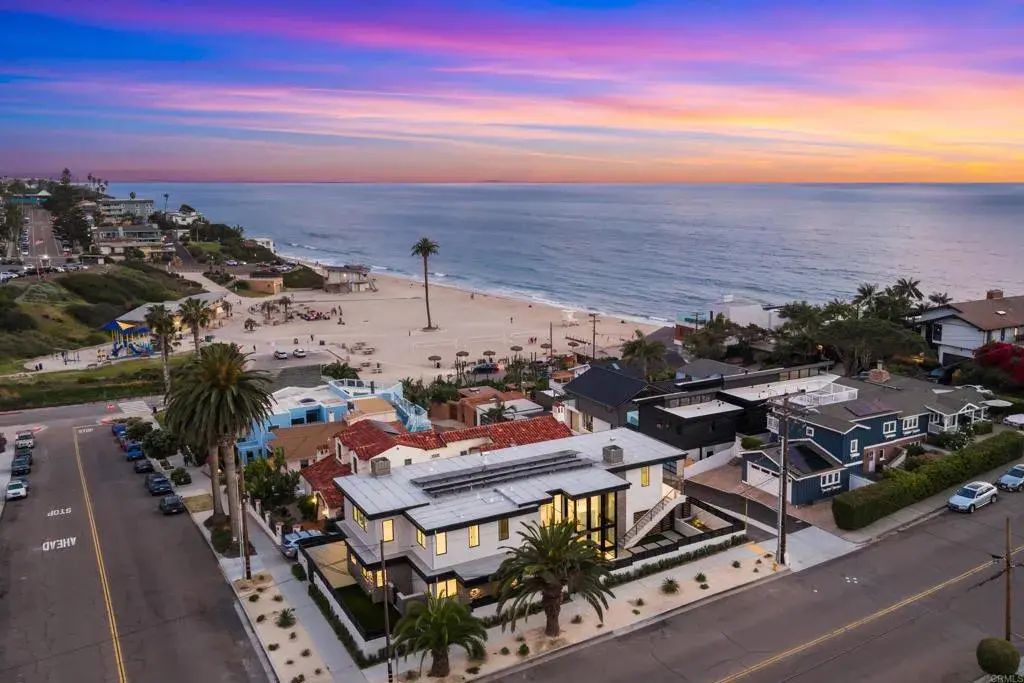 206 4th Street, Encinitas