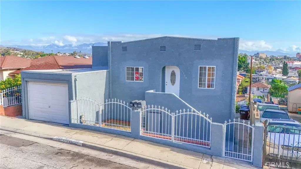 1504 Attridge Avenue, Los Angeles
