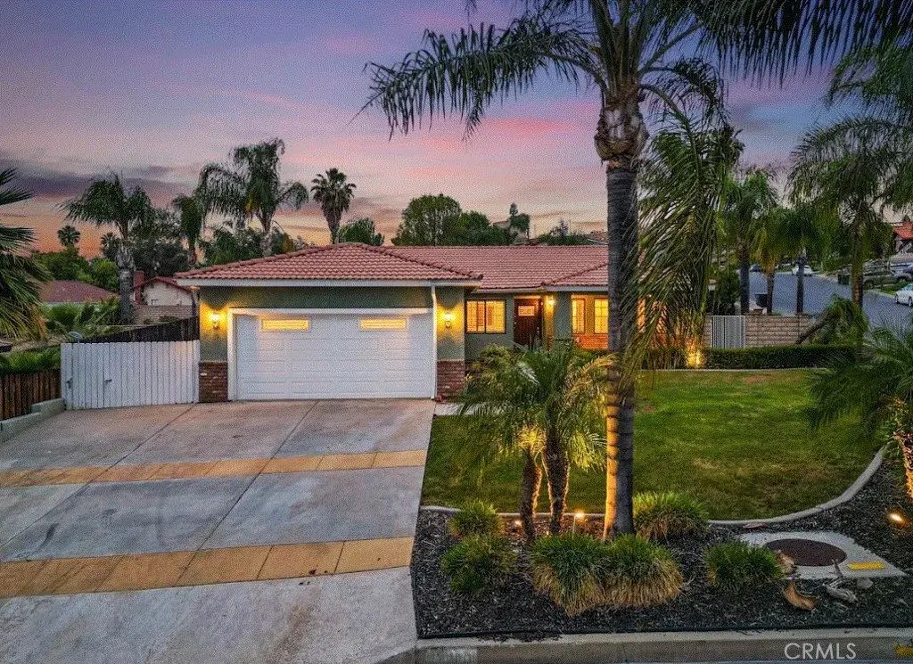 22860 Mariner Drive, Canyon Lake