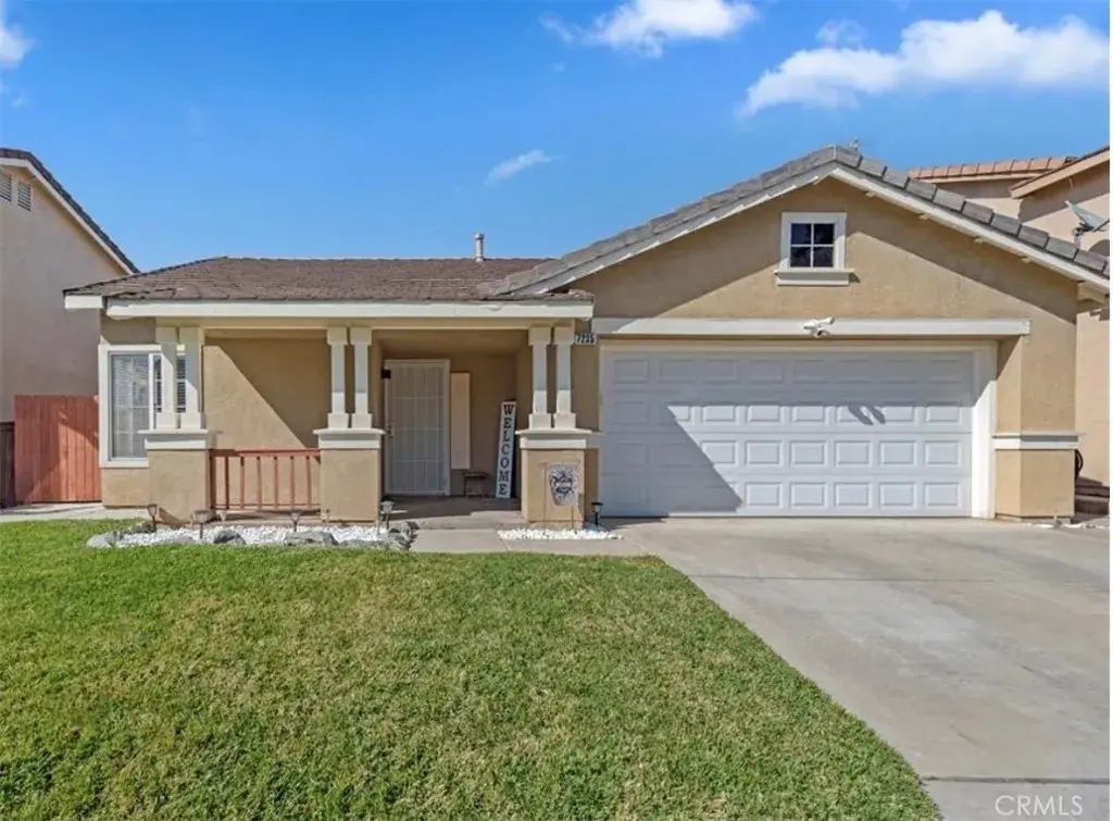 7235 Ayers Rock, Riverside