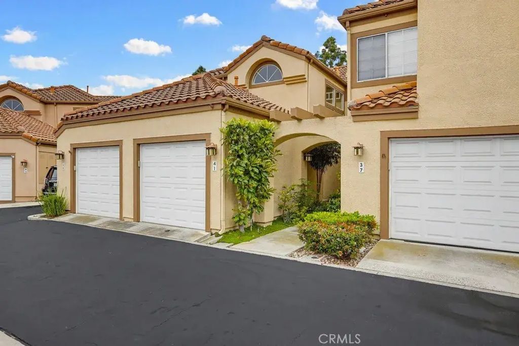 41 Via Athena, Aliso Viejo