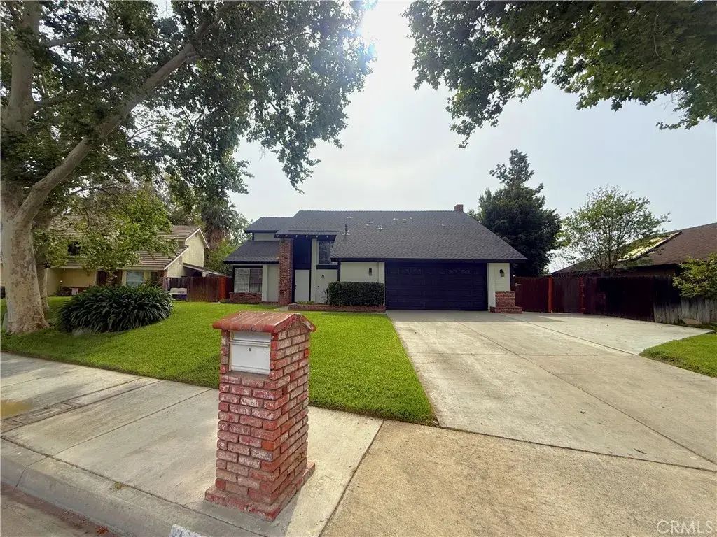 3898 Middleton Place, Riverside