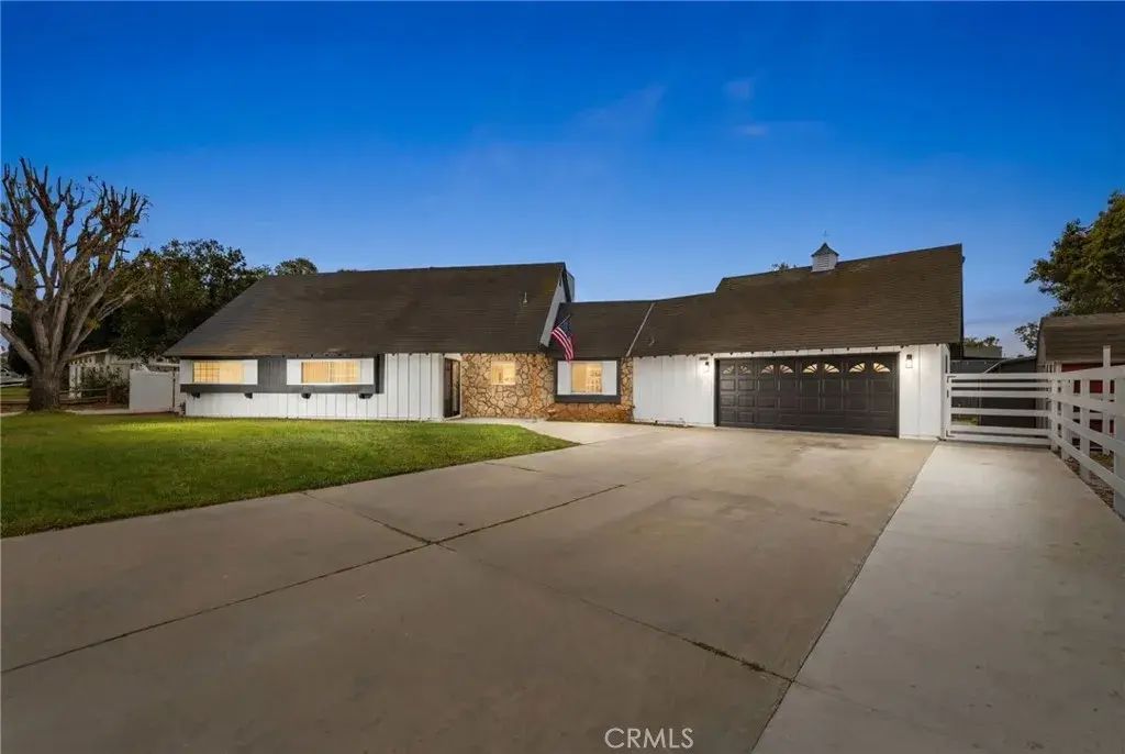 3330 Kips Korner Road, Norco