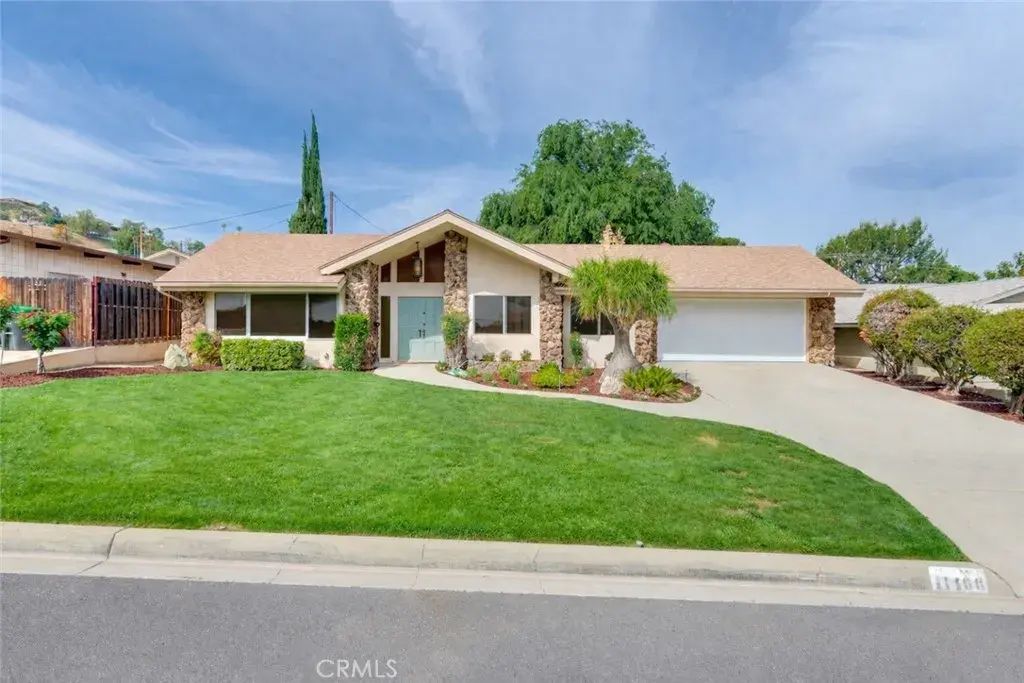 11466 Richardson, Loma Linda