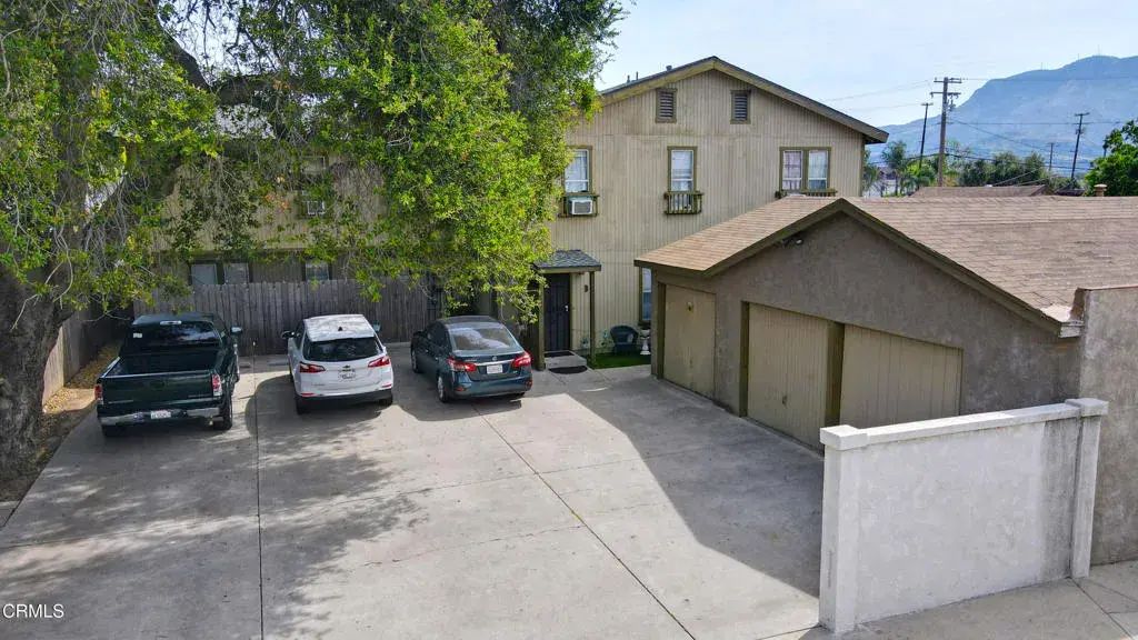 235 N 8th Street, Santa Paula