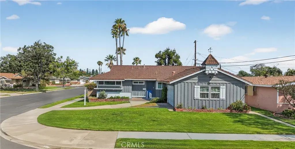 1575 W Edithia, Anaheim