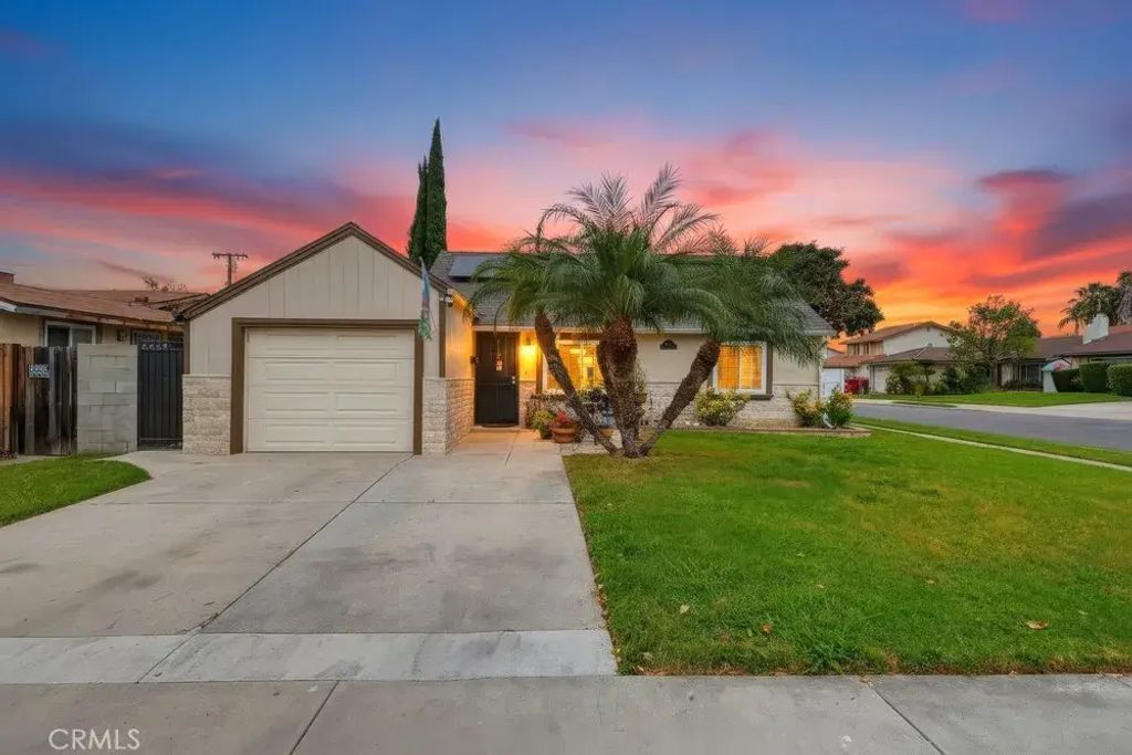 9433 Barkerville, Whittier