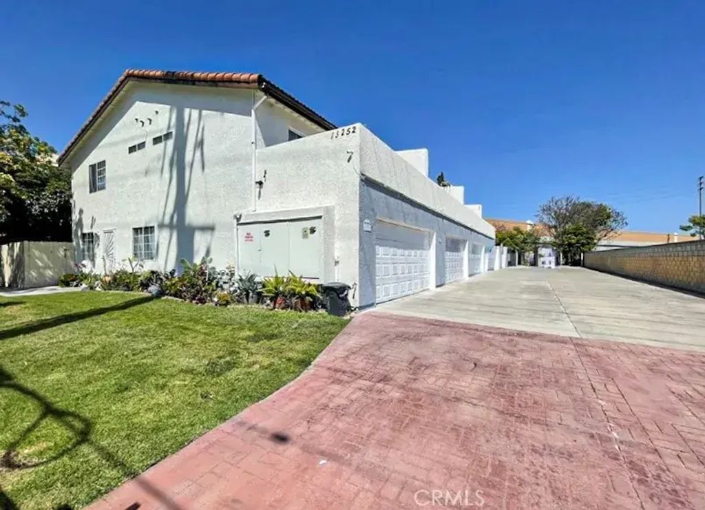 13252 Newland Street, Garden Grove