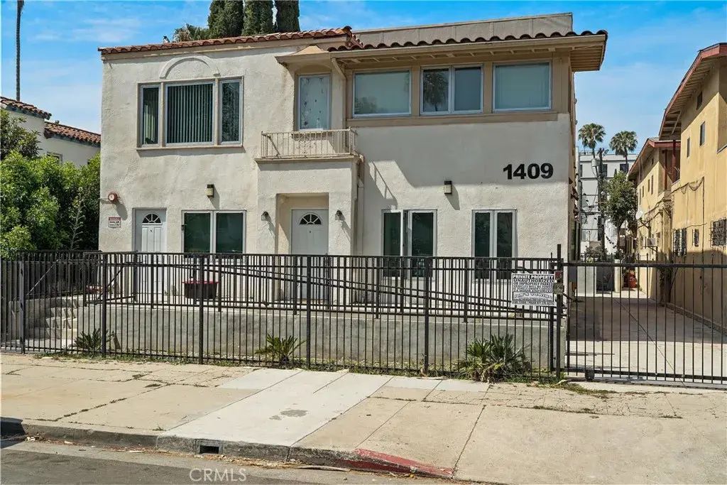1409 N Hobart, Los Angeles