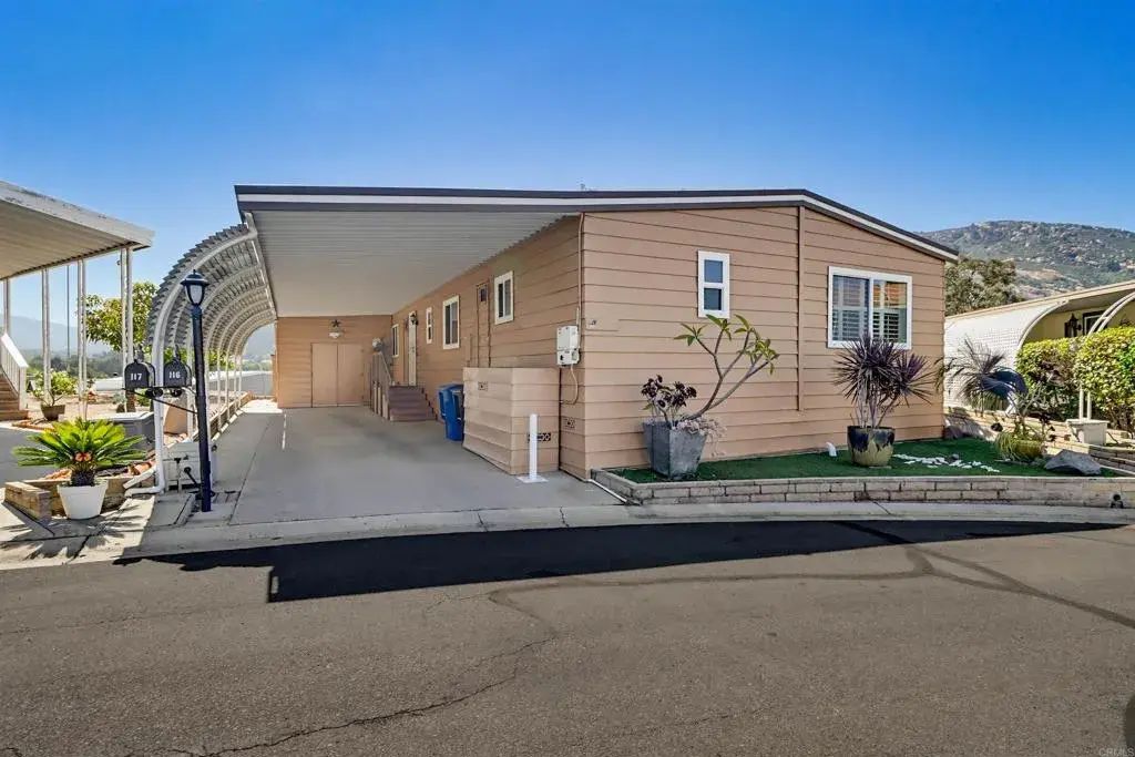 15420 Olde Highway 80 116, El Cajon